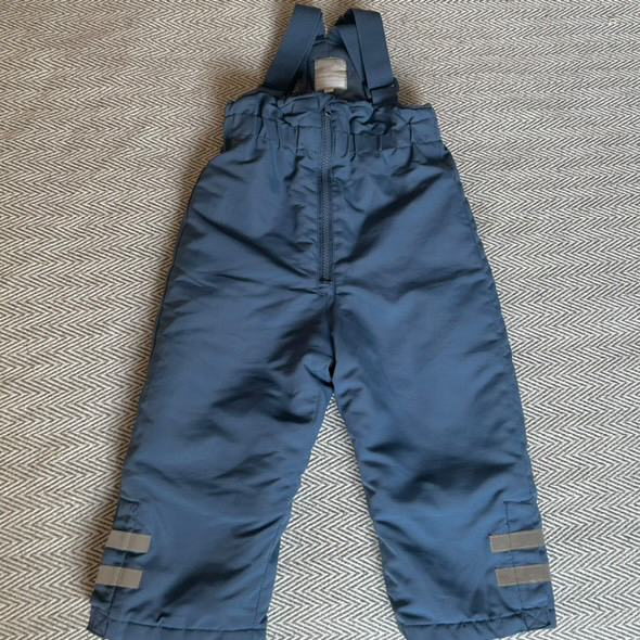 Прлукомбинезон Cool Club 92см. Эластичные шлейки с регуляцией. Внизу манжеты на резинке. 25 руб
Телеграм, вайбер +375333288639