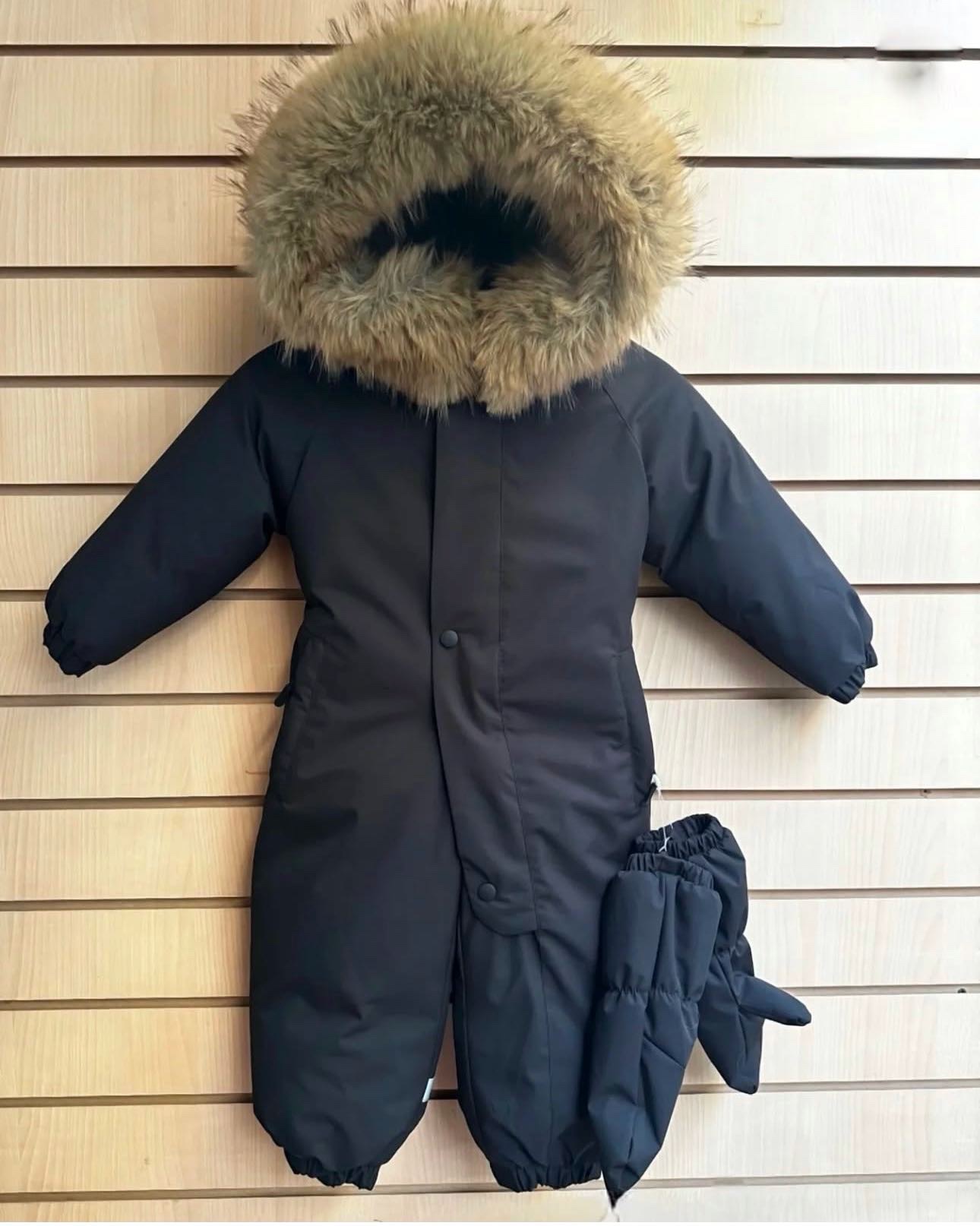 Рост 80-86, не подошел по размеру , теплый очень ,140 руб 
375298282369 Александра, Вайбер