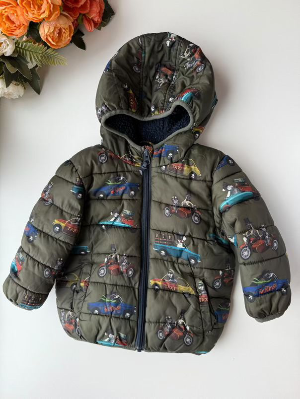 Теплая курточка  , б/у 
Маркировка 80-86, 12-18  мес
Цена 33 руб + почтовые расходы 
Гомель /Почта/Европочта 
@nastassiadrozd